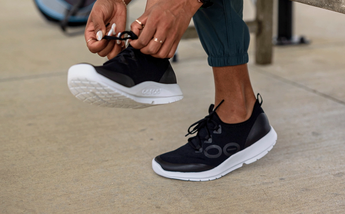 Women's OOmg Sport LS Low Shoe - White Black
