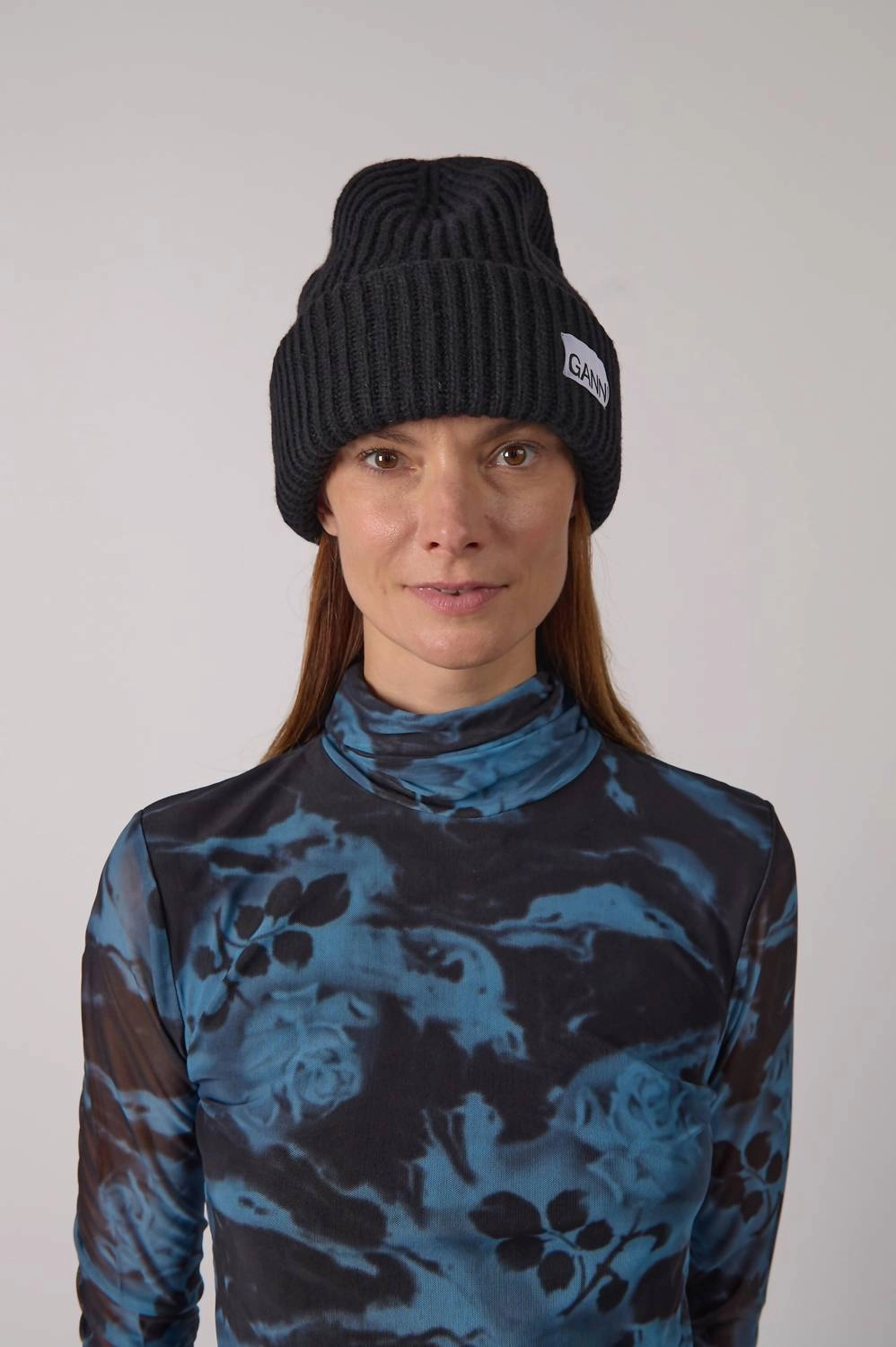 Women's Structured Rib Beanie In Black